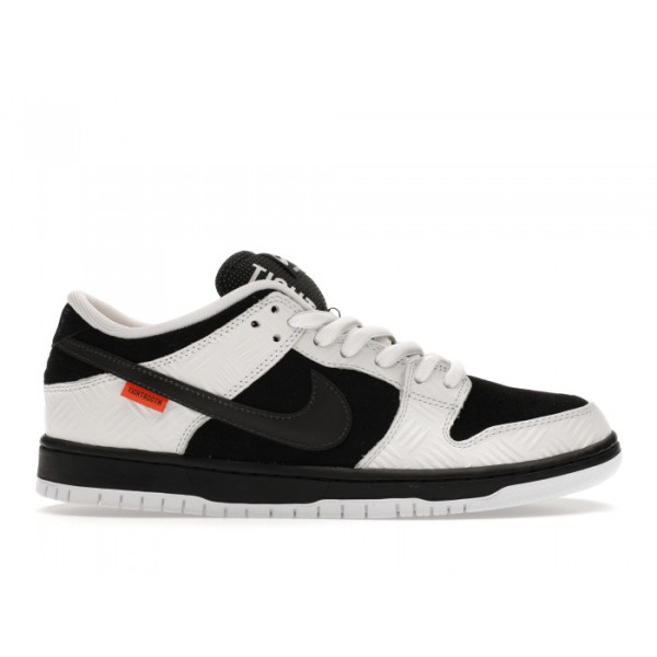 Nike Sb Dunk Low Black White X Tightbooth