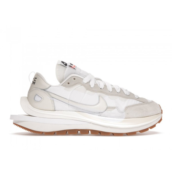 Nike X Sacai Vaporwaffle Sail Gum Sneaker