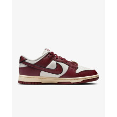 NIKE Dunk Low SE WMNS Just Do It Sail Team Red